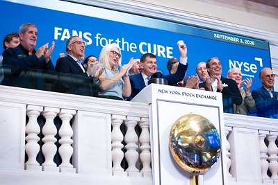 Fans for the Cure at the NYSE on September 3.