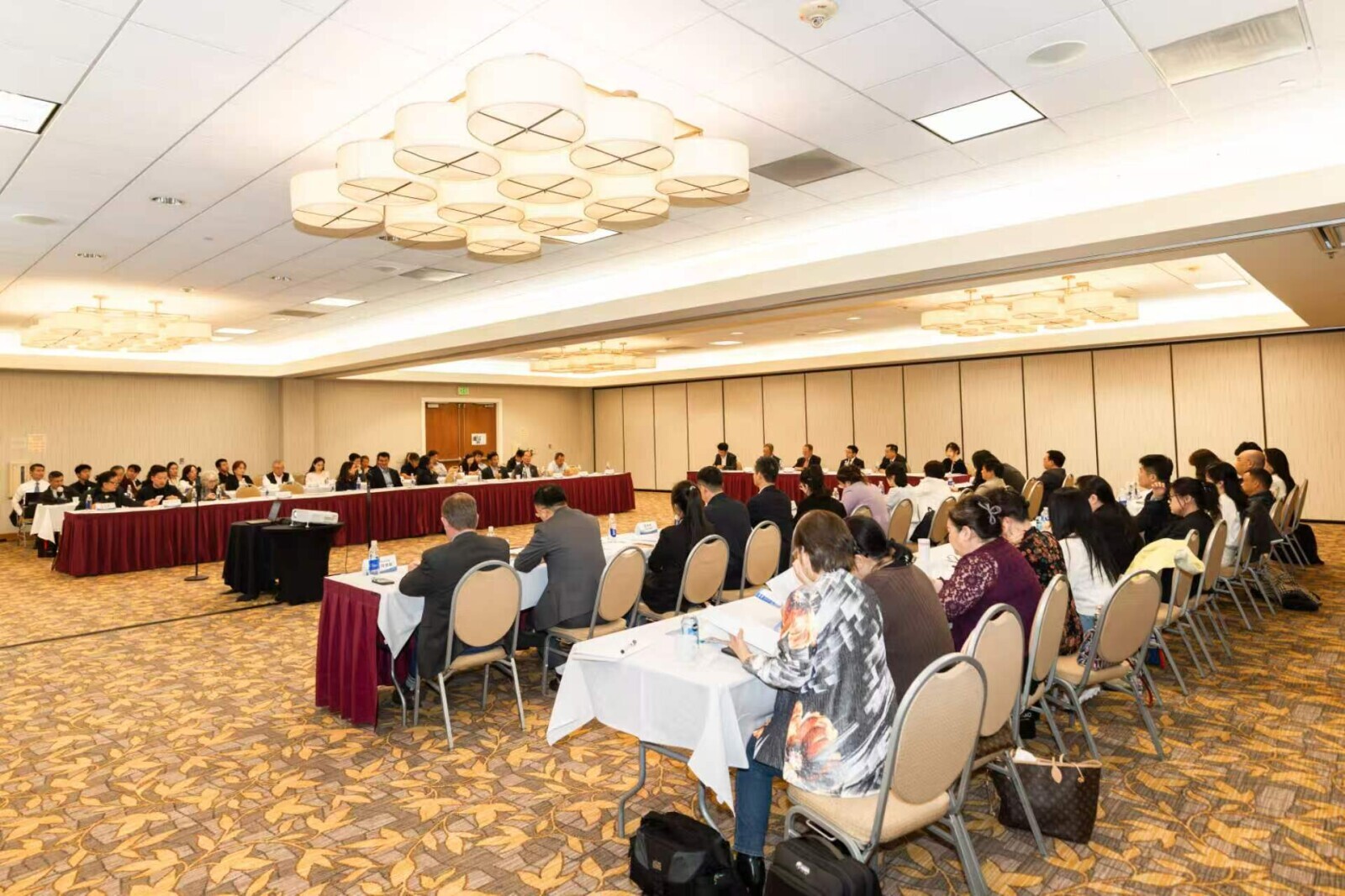 China (Hainan Free Trade Port)–U.S. (San Francisco) Economic and Trade Exchange Meeting