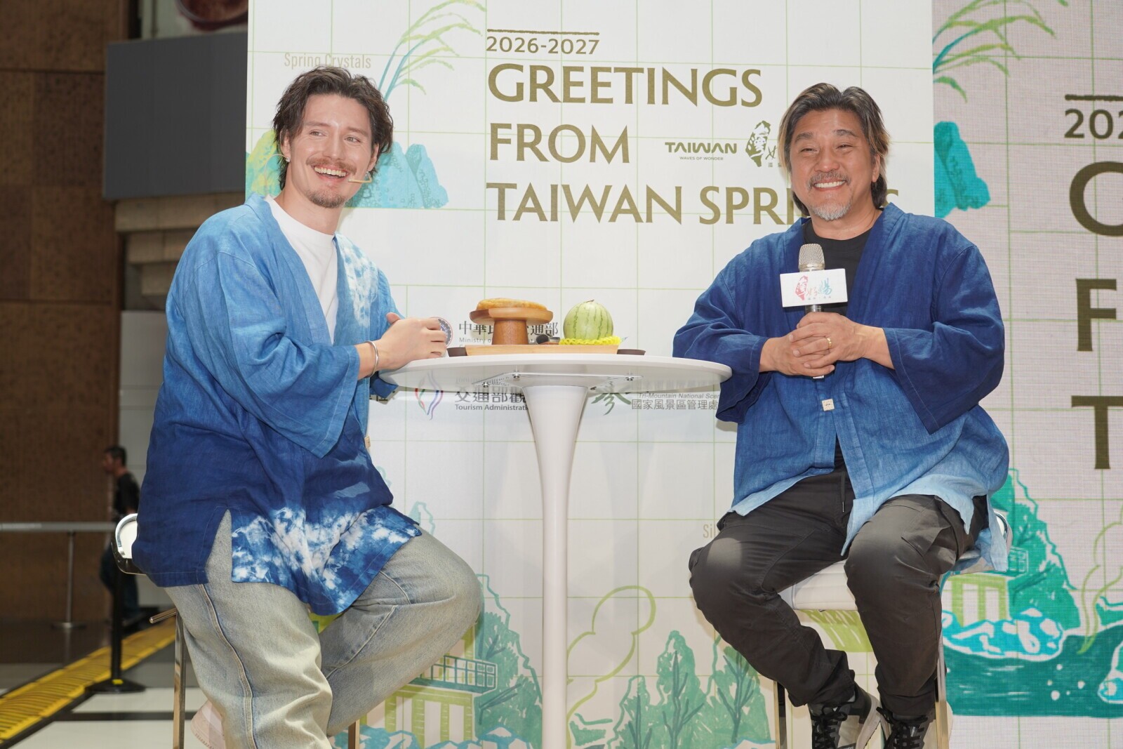 Edward Lee and Andrew Chau Serve as Hot Spring Travel Guides, Exploring Local Terroir and Regional Specialties across Taiwan