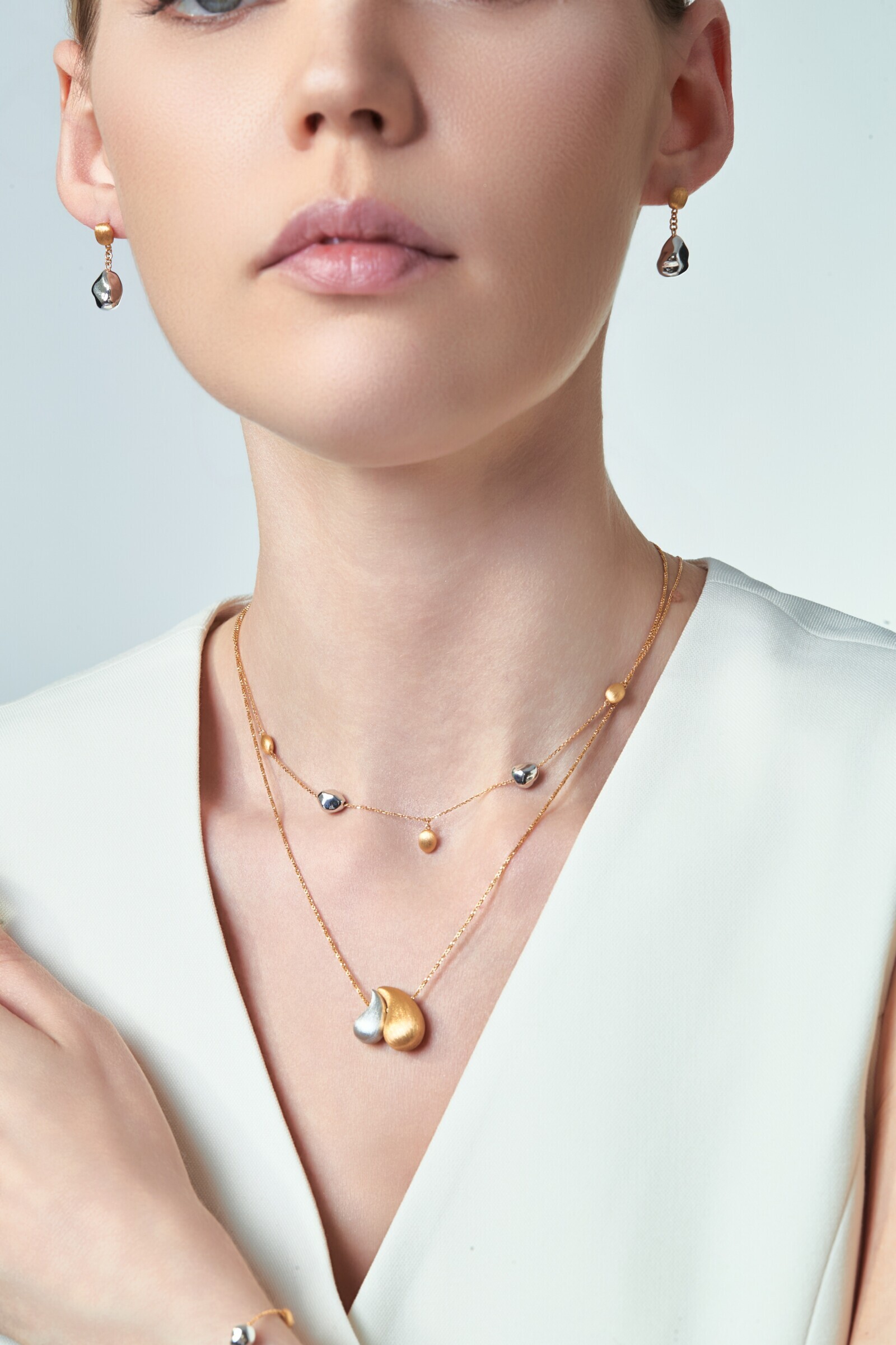 Rigato Collection of brushed gold jewellery combines Italian craftsmanship with young and fashionable styles