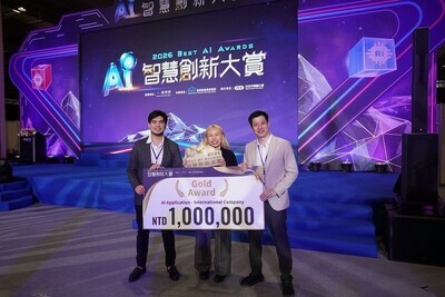 (From Left: Mr. Wachiravit Modecrua, Director of Amity AI Research and Application Center (ARAC), Miss Natchaya Temyingyong, Research Engineer, and Dr. Krittin Pachtrachai, Senior Research Engineer.) (From Left: Mr. Wachiravit Modecrua, Director of Amity AI Research and Application Center (ARAC), Miss Natchaya Temyingyong, Research Engineer, and Dr. Krittin Pachtrachai, Senior Research Engineer.)