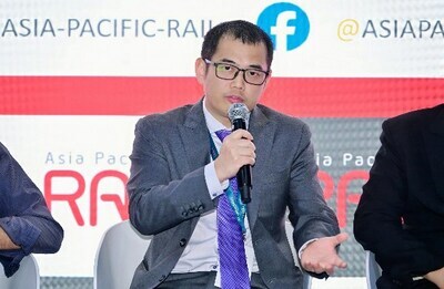 Sanford Sheng, Solution Director of Huawei Enterprise Wireless MKT & Solution Sales Sanford Sheng, Solution Director of Huawei Enterprise Wireless MKT & Solution Sales